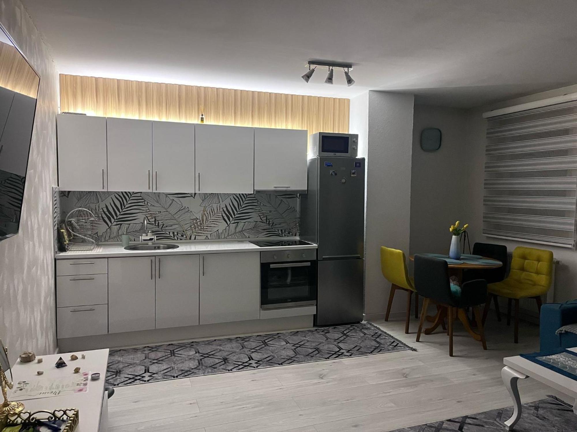 Sunset Delux Apartment Visoko Extérieur photo